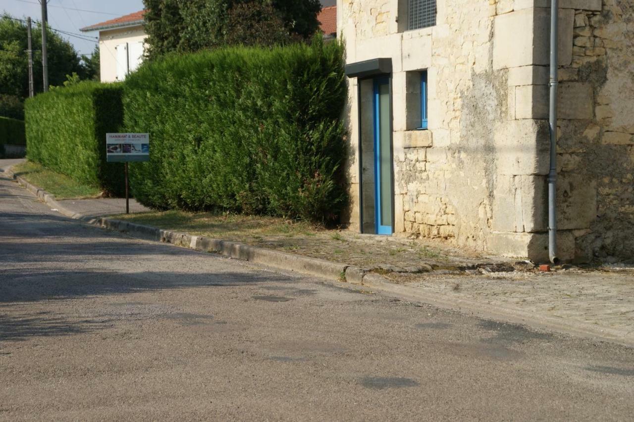 Bazincourt-sur-SaulxLa Goelette别墅 外观 照片